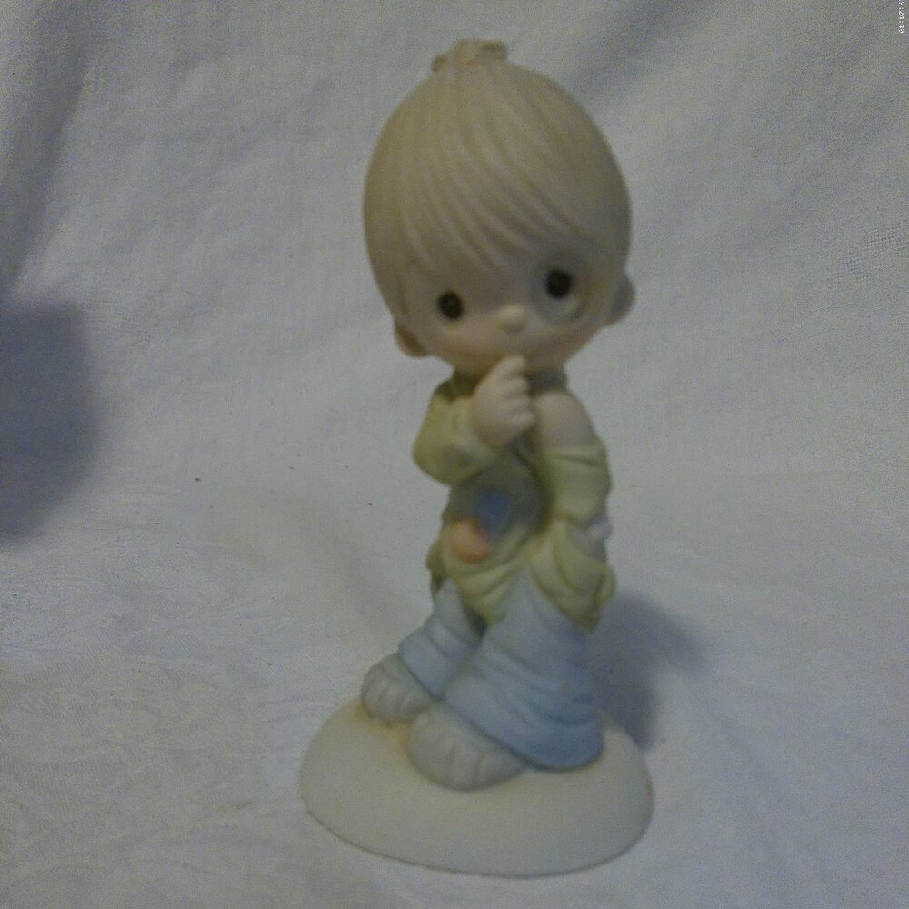 Precious Moments Johnathan David Smile God Loves You 1977 Enesco EUC